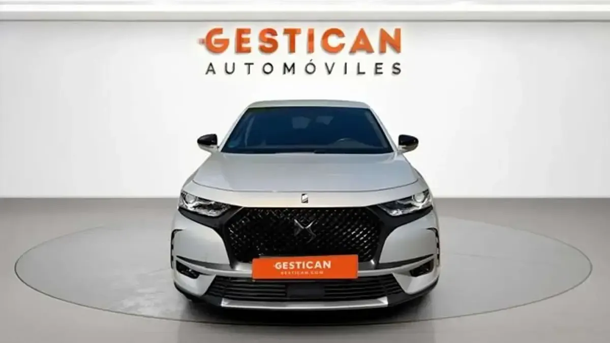 Usado DS Automobiles DS7 Crossback Performance 226 CV (166 kW) 2022 Blanco SUV