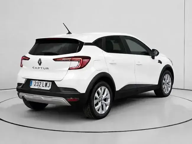 Usado Renault Captur Intens 100 HP (73 kW) 2022 Branco SUV