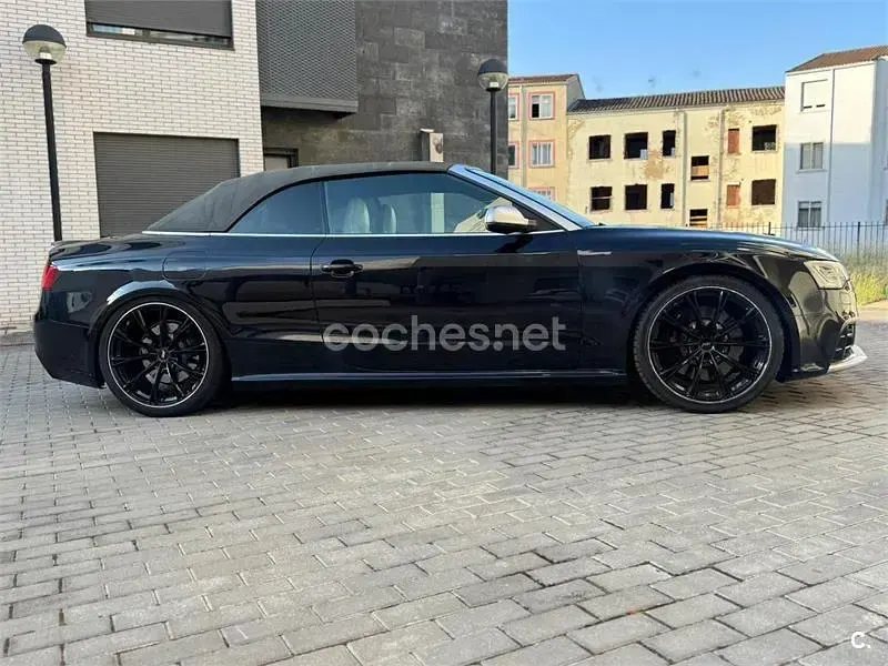 Usado Audi A5 Cabriolet 450 CV (330 kW) 2013 Negro Descapotable