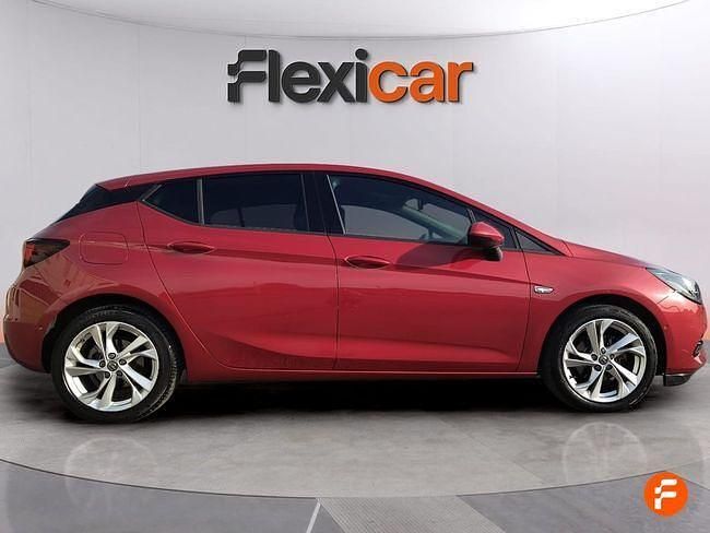 Usado Opel Astra 110 CV (80 kW) 2020 Rojo Berlina