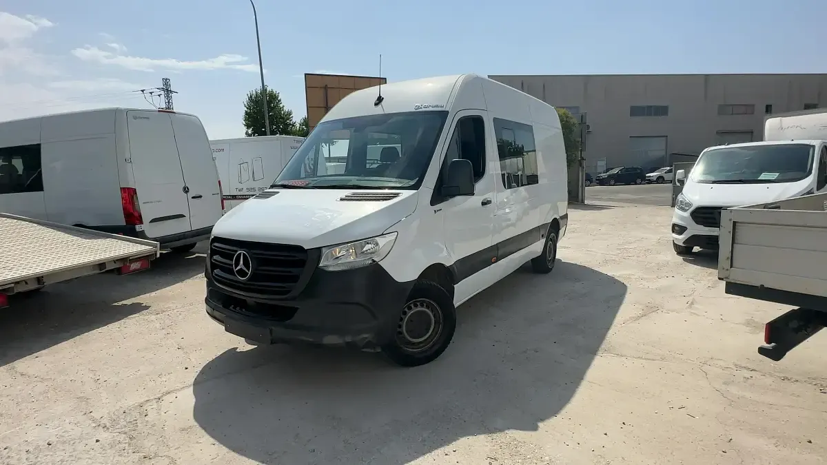 Usado Mercedes Sprinter 143 CV (105 kW) 2021 Blanco Van