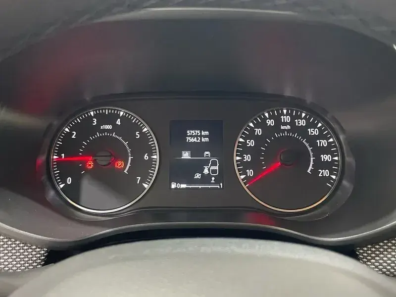 Usado Dacia Jogger Extreme 100 CV (73 kW) 2022 Negro Monovolumen