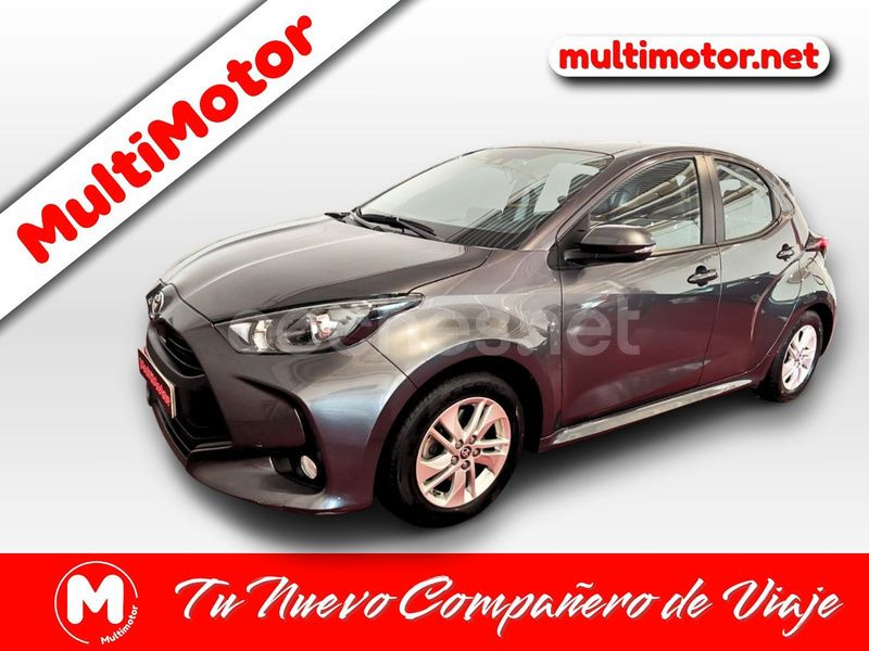 Gris / plata Usado 2022 Toyota Yaris Hybrid Sport Berlina | 17.990 € (Super precio) - Imagen 1/4