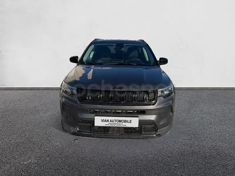 Usado Jeep Compass Longitude 130 CV (95 kW) 2022 Gris / plata SUV
