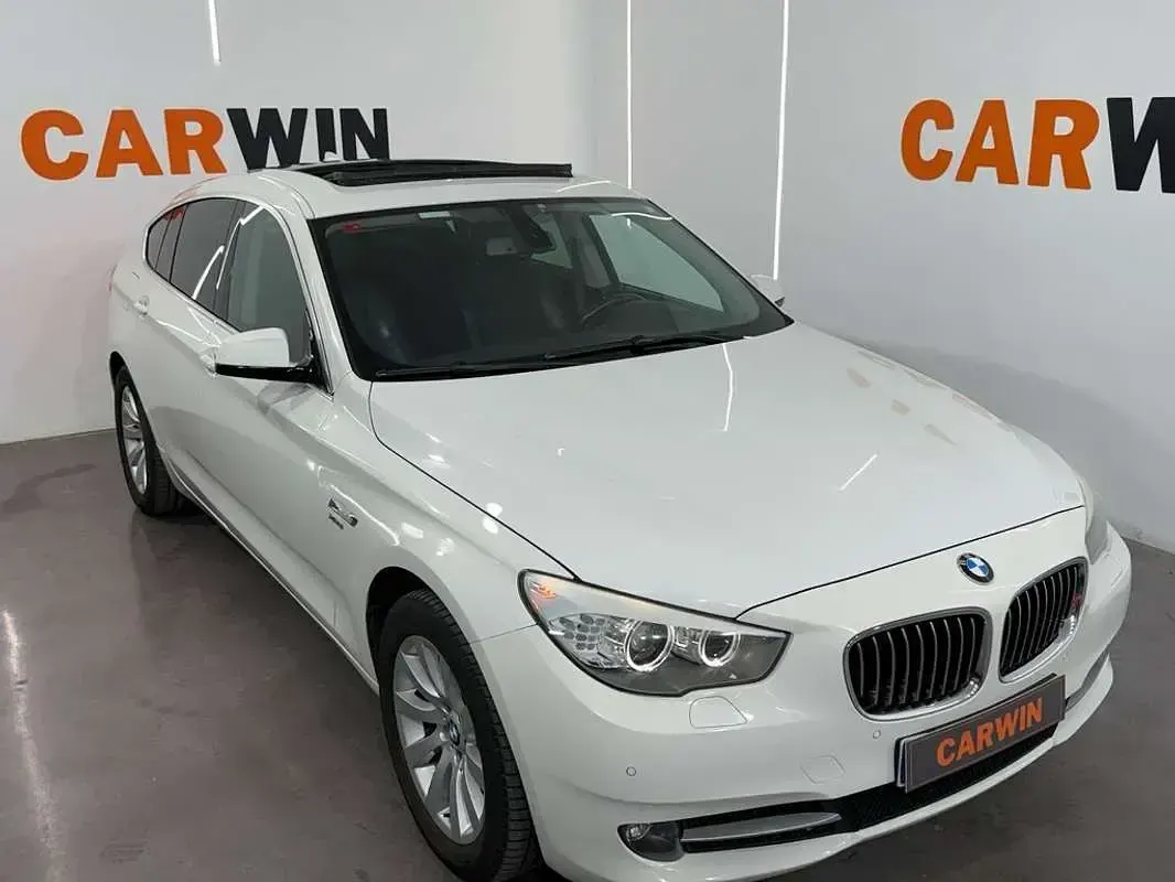 Usado BMW 530 245 CV (180 kW) 2011 Blanco Berlina
