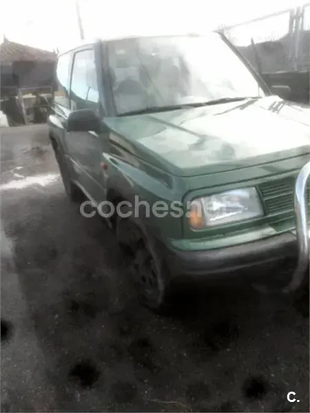 Usado Suzuki Vitara 96 CV (70 kW) 2000 Verde SUV