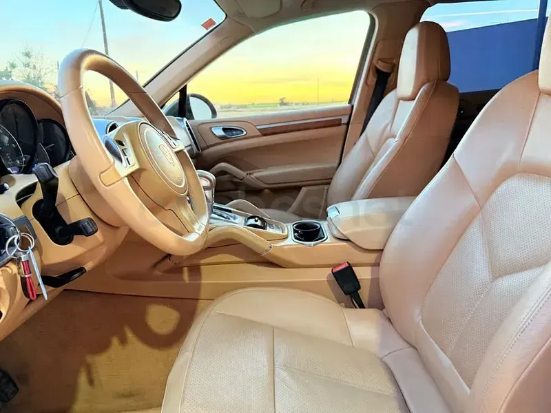 Usado Porsche Cayenne 245 CV (180 kW) 2013 Marrón SUV