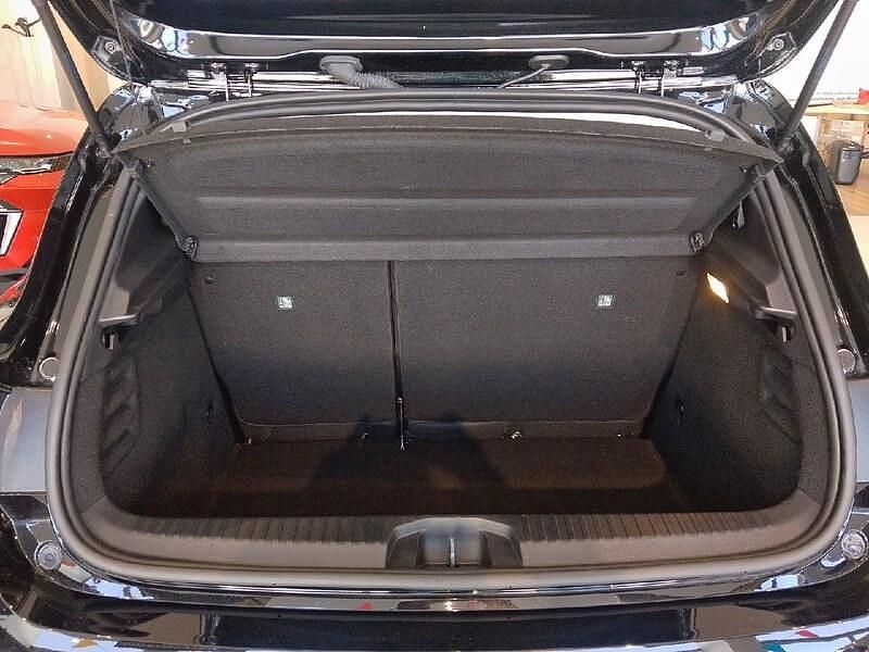 Usado Renault Clio V Evolution 91 CV (66 kW) 2024 Negro Berlina