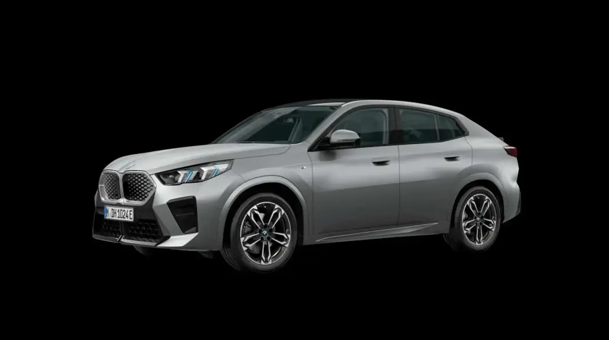 Usado BMW iX2 230 kW (313 CV) 2024 Gris SUV