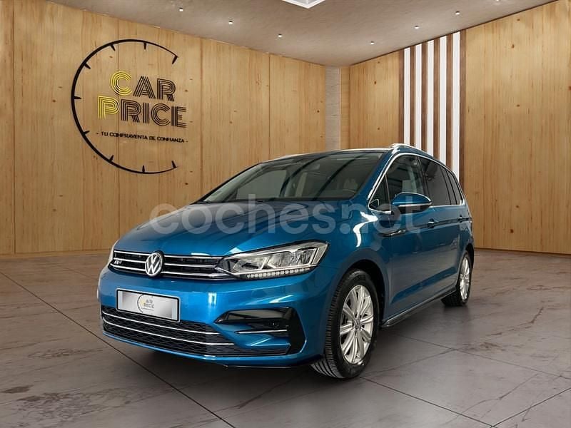 Azul Usado 2019 VW Touran Sportline Monovolumen | 24.999 € (Un poco caro) - Imagen 1/4
