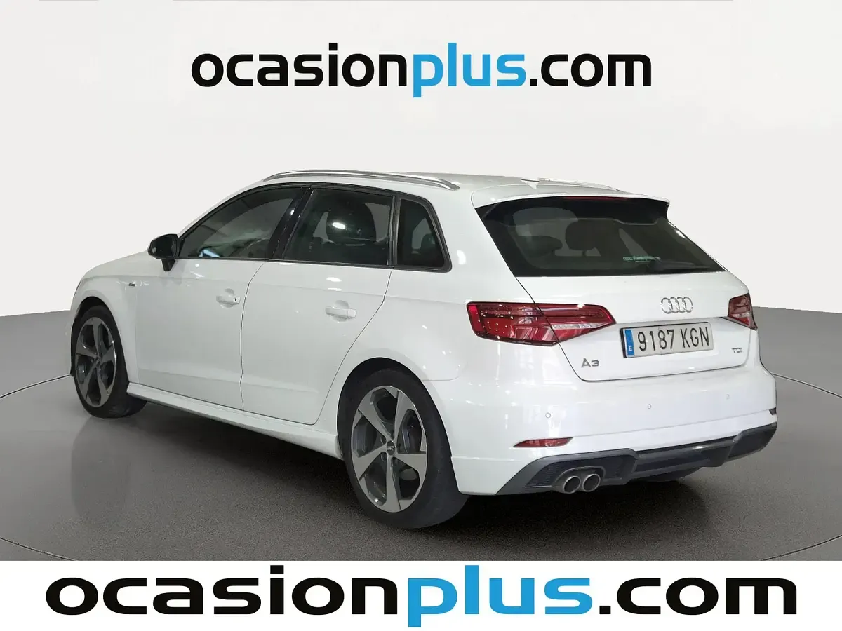 Usado Audi A3 Sportback S-Line 150 CV (110 kW) 2018 Blanco Utilitario