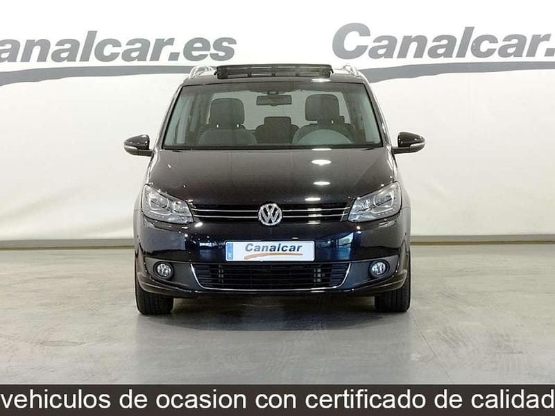Usado VW Touran Advance 140 CV (102 kW) 2014 Negro Monovolumen