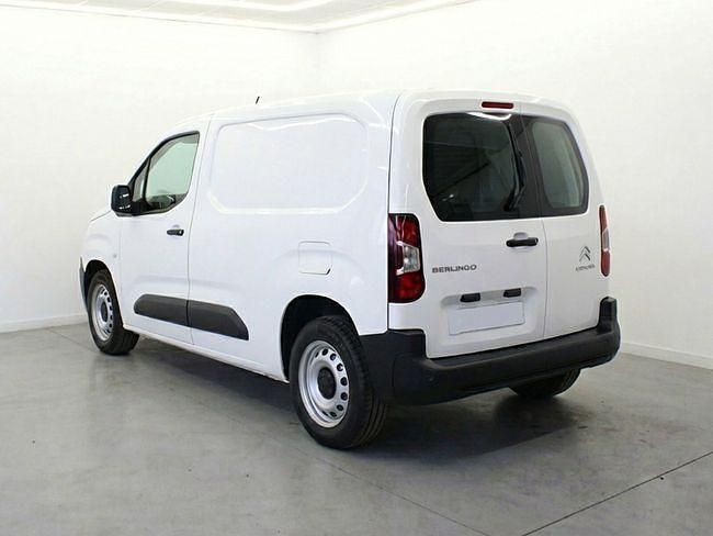 Usado Citroën Berlingo 102 CV (75 kW) 2022 Blanco Monovolumen