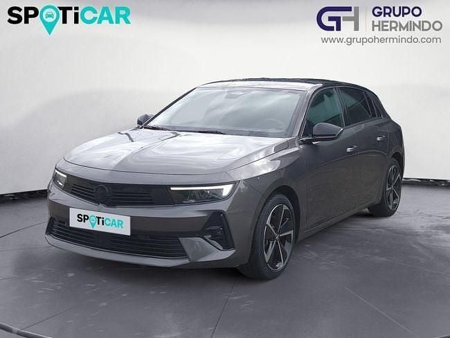 Usado Opel Astra S 130 CV (95 kW) 2024 Gris / plata Berlina