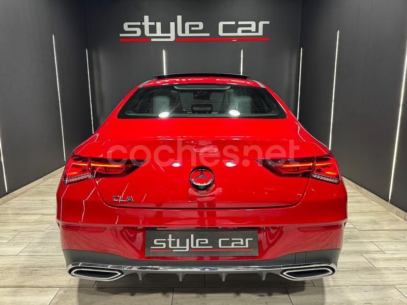 Usado Mercedes CLA180 136 CV (100 kW) 2019 Rojo Berlina