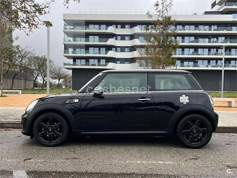 Usado Mini ONE 98 CV (72 kW) 2012 Negro Utilitario