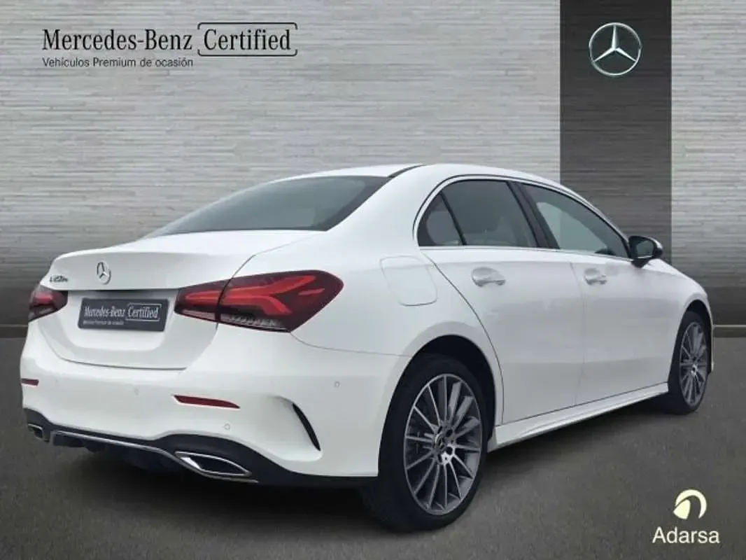Usado Mercedes A250 AMG line 160 CV (117 kW) 2022 Berlina