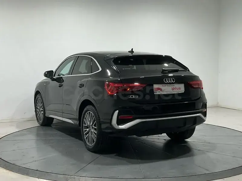 Usado Audi Q3 Sportback S-Line 150 CV (110 kW) 2021 Negro SUV