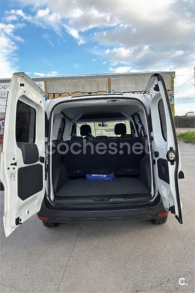 Usado Dacia Dokker Ambiance 90 CV (66 kW) 2018 Blanco Monovolumen