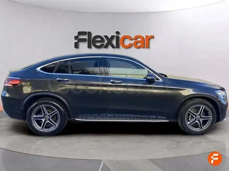 Usado Mercedes GLC220 194 CV (142 kW) 2021 Negro SUV