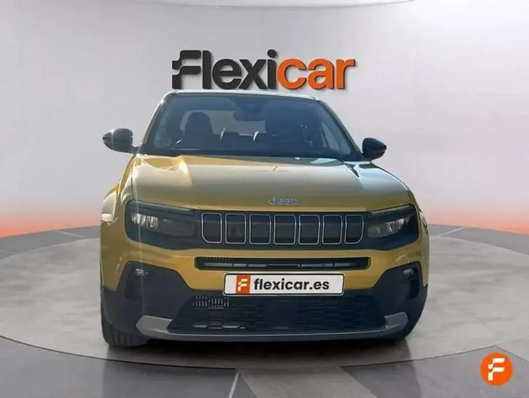 Usado Jeep Avenger Altitude 101 CV (74 kW) 2025 Amarillo SUV