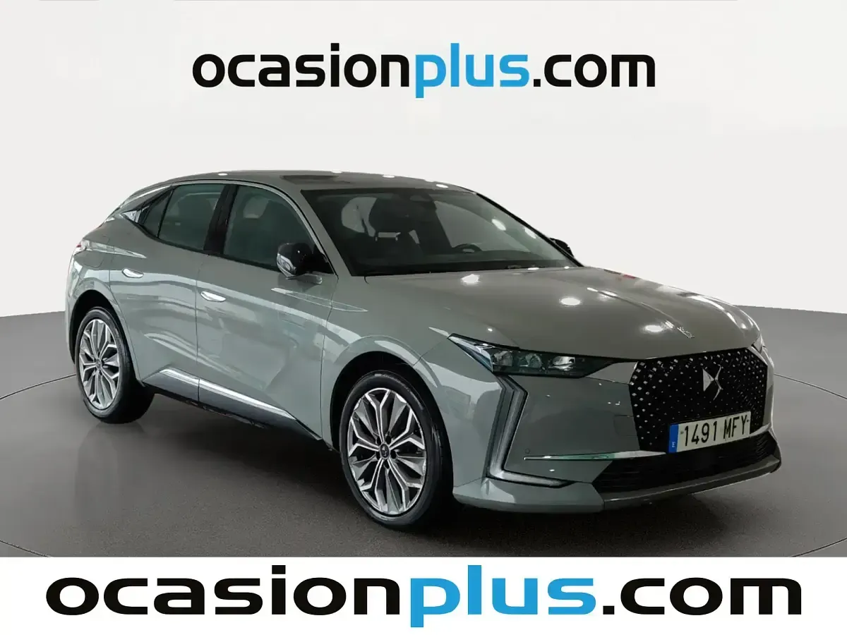 Usado DS Automobiles DS4 Trocadero 130 CV (95 kW) 2023 Gris SUV