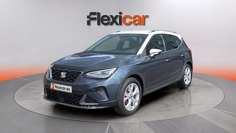 Usado Seat Arona FR 150 HP (110 kW) 2023 Azul SUV