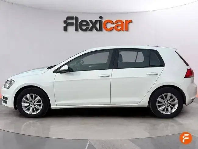 Usado VW Golf VII Advance 110 CV (80 kW) 2016 Blanco Berlina