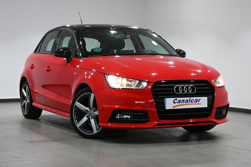 Usado Audi A1 Sportback Design 90 CV (66 kW) 2018 Rojo Utilitario