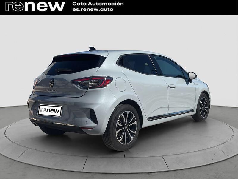 Usado Renault Clio V Techno 100 CV (73 kW) 2025 Gris Berlina