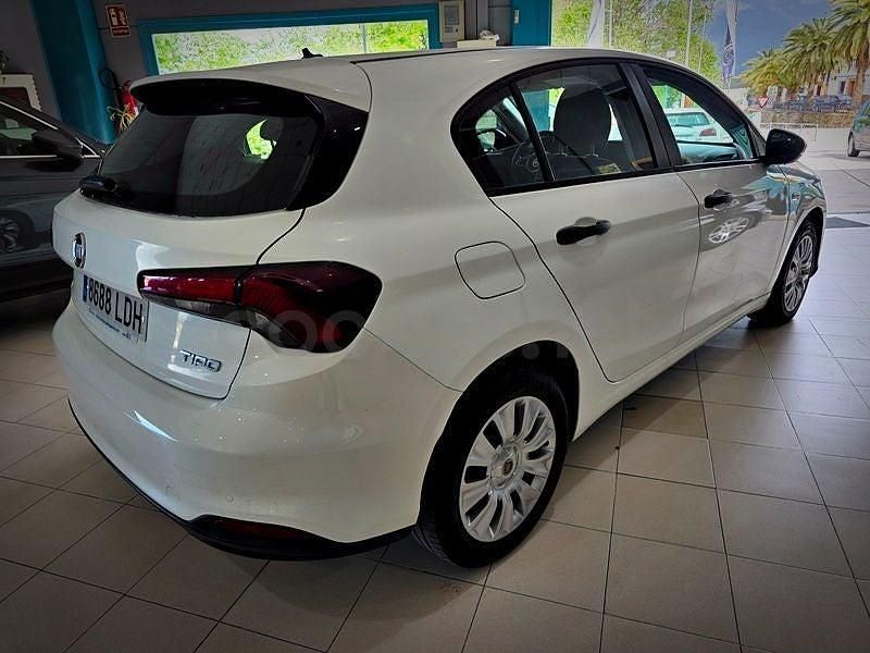 Usado Fiat Tipo Business 120 CV (88 kW) 2020 Blanco Berlina