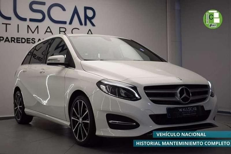 Usado Mercedes B200 136 CV (100 kW) 2017 Blanco Monovolumen