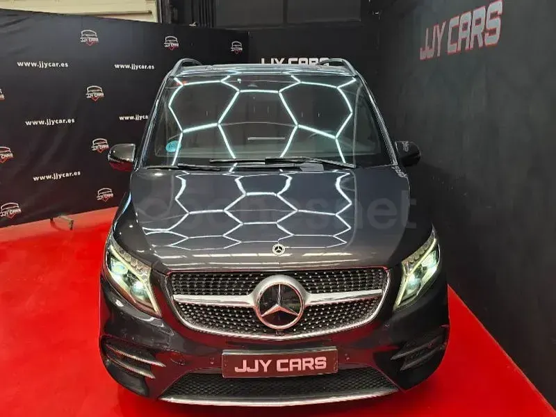 Usado Mercedes V300 Avantgarde 239 CV (175 kW) 2021 Negro Monovolumen