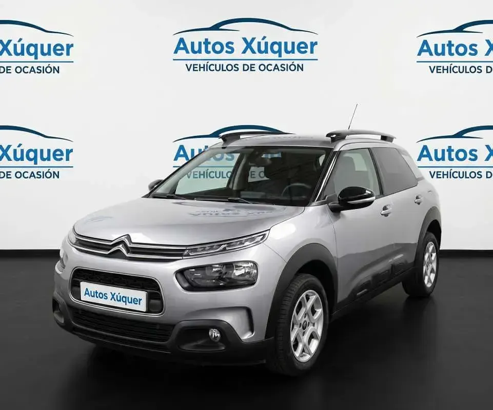 Usado Citroën C4 Cactus Shine 99 CV (72 kW) 2019 Gris Utilitario