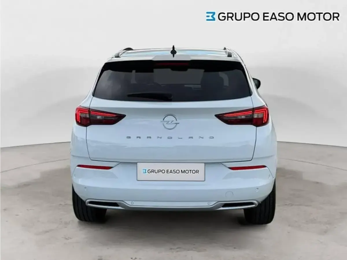 Usado Opel Grandland X Ultimate 130 CV (95 kW) 2022 Blanco SUV