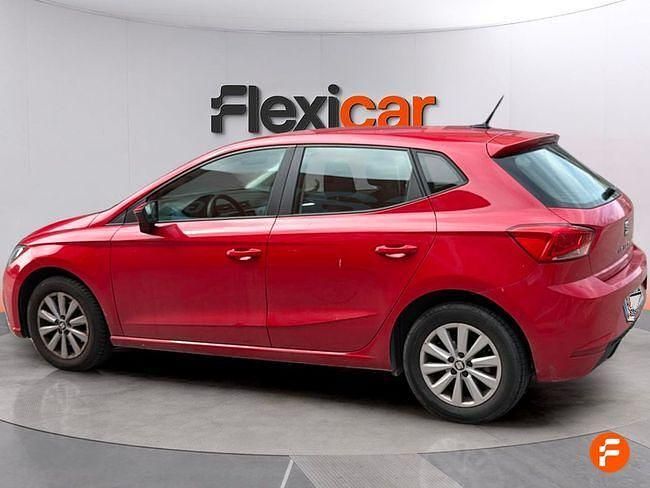 Usado Seat Ibiza Style 110 CV (80 kW) 2021 Rojo Utilitario