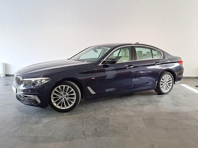 Usado BMW 520 Comfort Edition 190 CV (139 kW) 2017 Azul Berlina