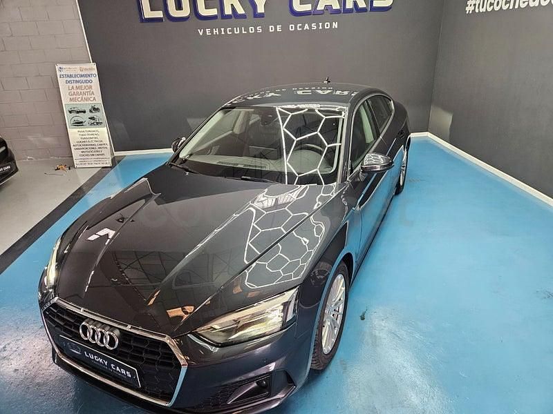 Usado Audi A5 Sportback Advanced Plus 163 CV (119 kW) 2021 Gris / plata Utilitario