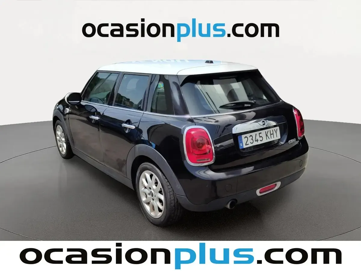 Usado Mini Cooper 136 CV (100 kW) 2018 Negro Utilitario