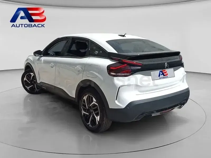 Usado Citroën C4 Feel 131 CV (96 kW) 2022 Blanco Berlina