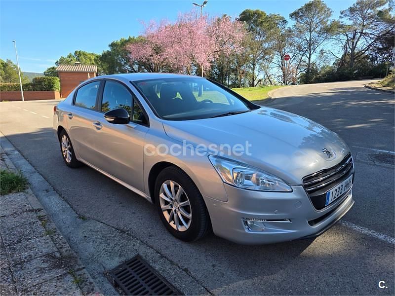 Usado Peugeot 508 Access 112 CV (82 kW) 2011 Gris / plata Berlina