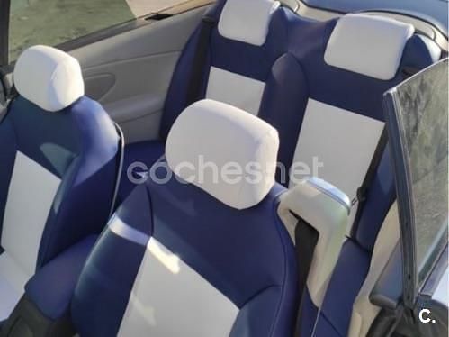 Usado Saab 9-3 Linear 150 CV (110 kW) 2004 Blanco Descapotable