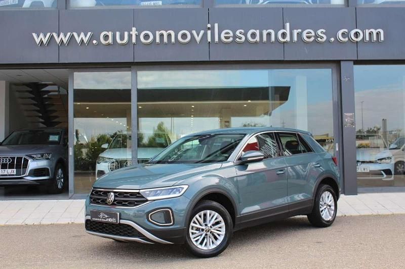 Azul Usado 2023 VW T-Roc Life SUV | 24.900 € (Precio justo) - Imagen 1/4