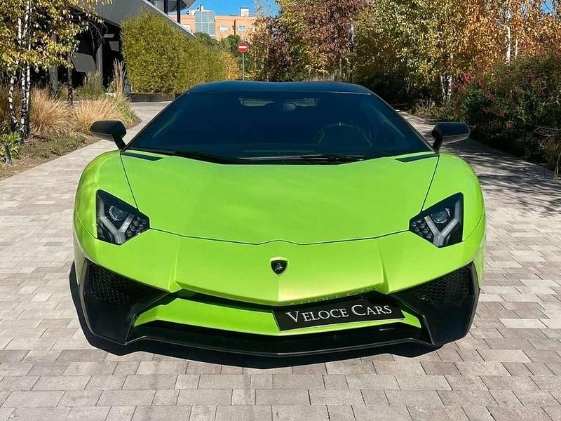 Usado Lamborghini Aventador 750 CV (551 kW) 2016 Verde Coupe