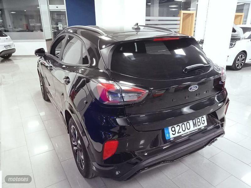 Usado Ford Puma ST-Line 125 CV (91 kW) 2022 Negro SUV