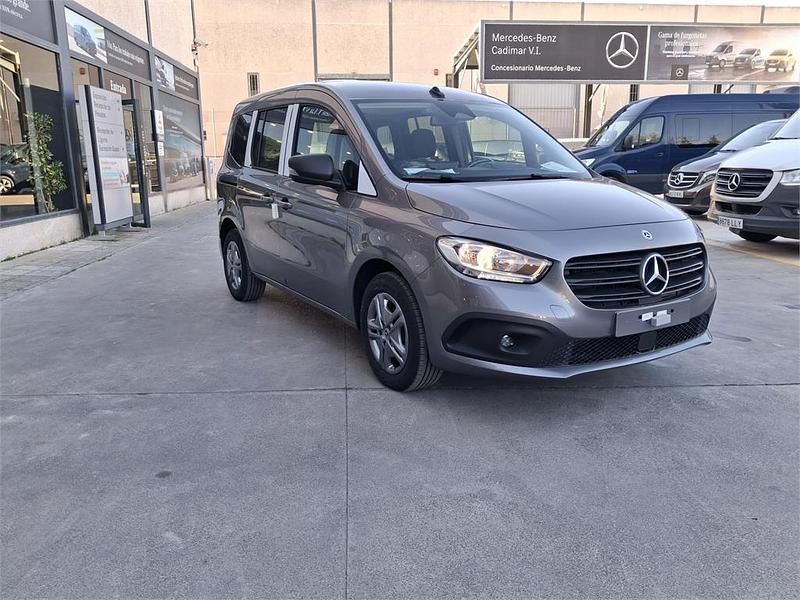 Nuevo Mercedes Citan 110 95 CV (69 kW) 2026 Gris Familiar