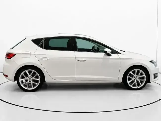 Usado Seat Leon FR 150 CV (110 kW) 2015 Blanco