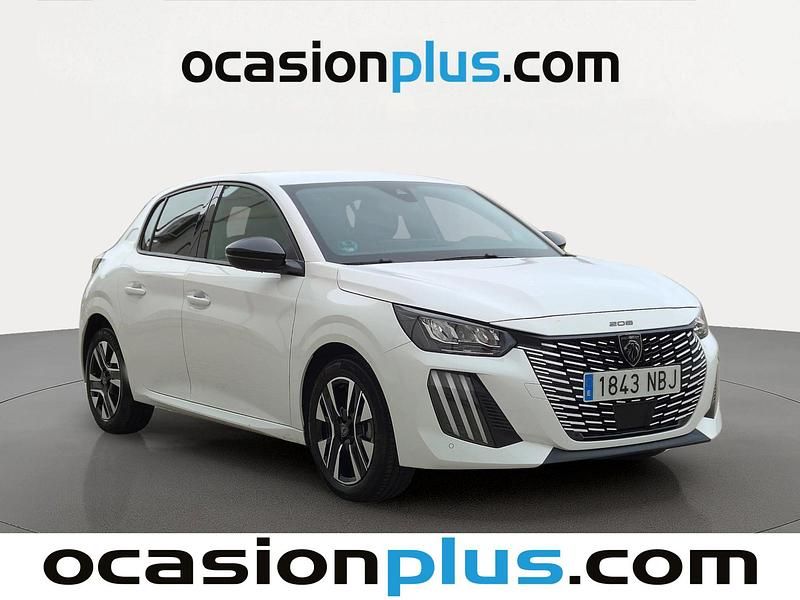 Usado Peugeot 208 Allure 102 CV (75 kW) 2025 Blanco Utilitario