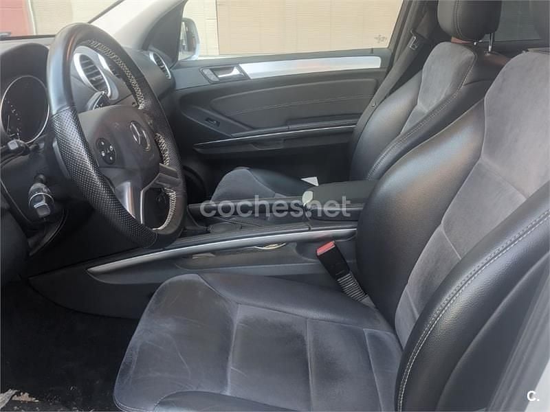 Usado Mercedes ML320 Edition 1 224 CV (164 kW) 2009 Gris / plata SUV