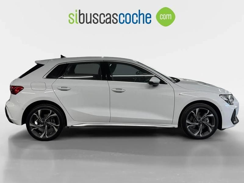 Usado Audi A3 S-Line 150 CV (110 kW) 2025 Blanco